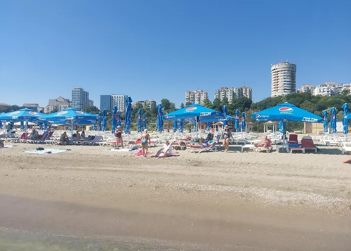 Апартаменты On The Wave Констанца