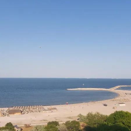 On The Wave アパート コンスタンツァ