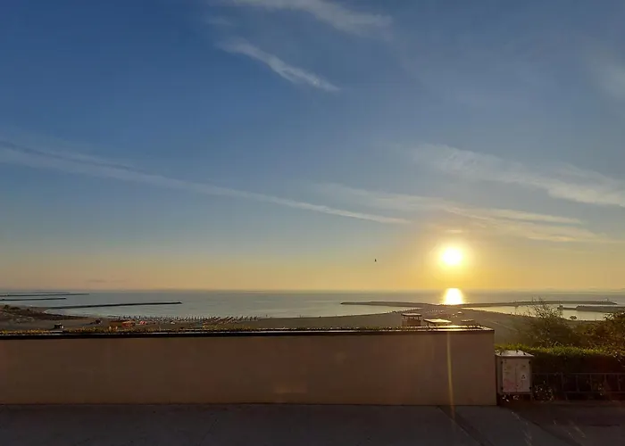 On The Wave Apartment